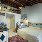 Il Piccolo Castello 4* Monteriggioni