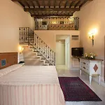 Il Piccolo Castello Monteriggioni