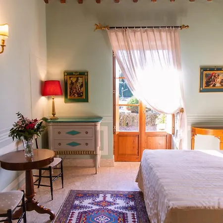 Il Piccolo Castello Ξενοδοχείο 4*