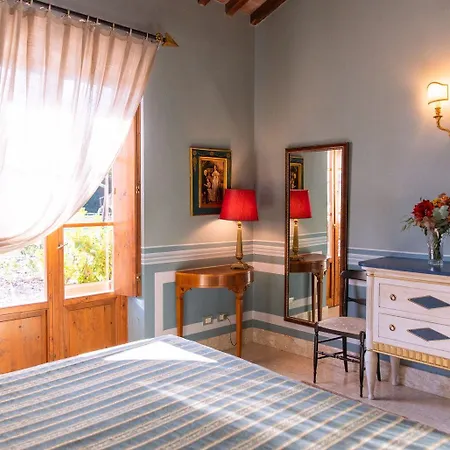 Il Piccolo Castello Hotel 4*