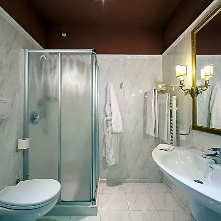 Il Piccolo Castello Hotel 4*