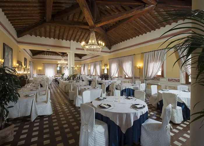 Il Piccolo Castello Hotel 4*